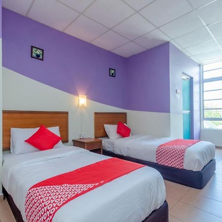 Hotel Oyo 702 D View Mersing Exteriér fotografie