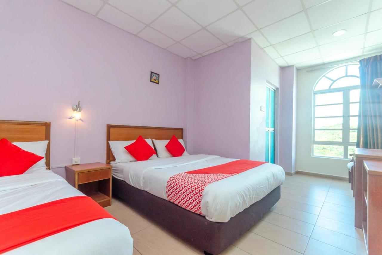Hotel Oyo 702 D View Mersing Pokoj fotografie